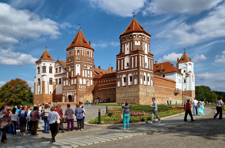 TRAVEL INSPIRATION: 10 Underrated Places In Europe Where Locals Don't Want Tourists To Spoil