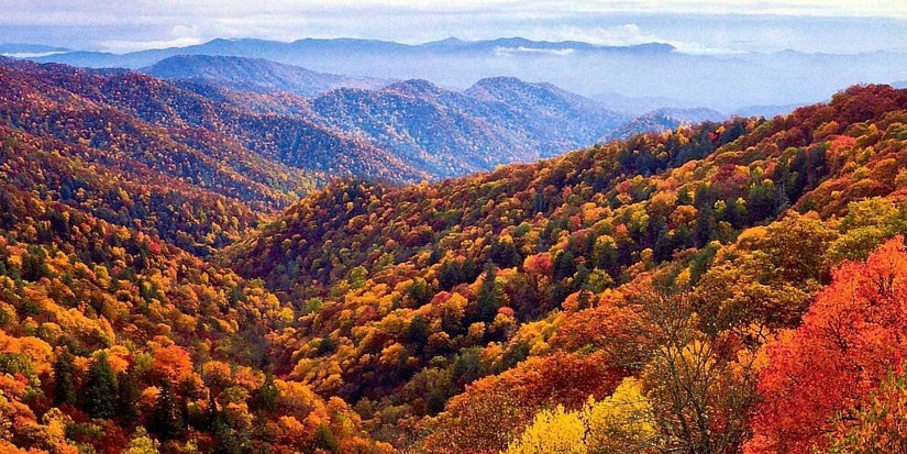 10 Cities With Breathtaking Fall Foliage