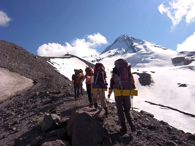 20 Photos (Shared By Travelers) That Show What Backpacking Is Really Like