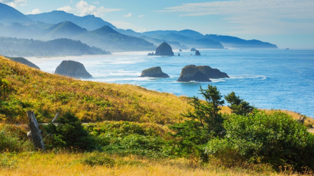 Cannon Beach Wall Canvas, Cannon Beach Framed Poster Wall, Oregon, USA –  JOYIE, image size:1200x675