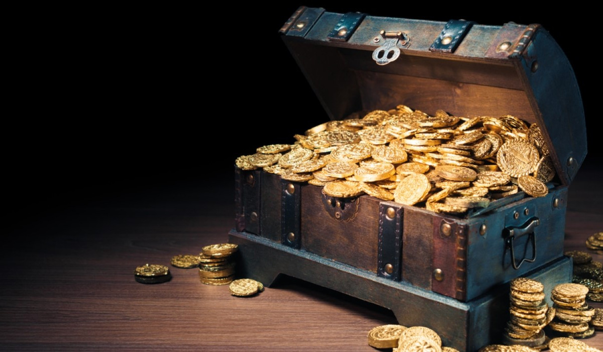 Someone Hid Five Treasure Chests Worth Over $2M Across The U.S. (& You Can  Join The Hunt To Find Them)