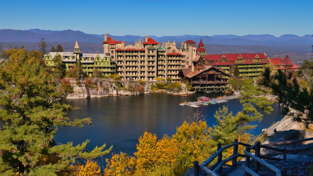 This Castle In Upstate New York Was Just Voted One Of The Best All