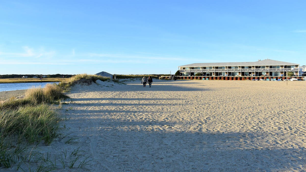 Red Jacket Inn Red Jacket Beach Resort: A Weekend At Cape Cod's Friendliest Scenic ...
