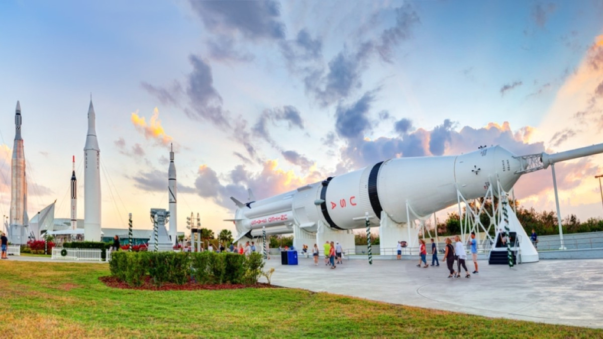 Suken Rockets Cape Canaveral Is A Hotspot For Sunken Treasure Ships