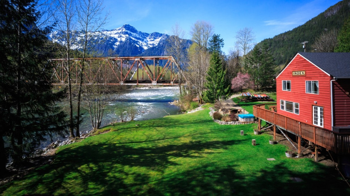 These Are The Least Populated Washington Towns ( & Their Best Attractions)