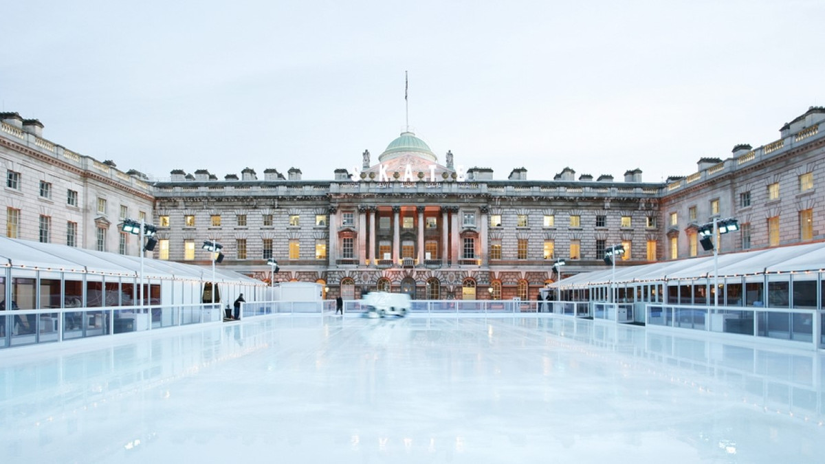 10 Of The Best Outdoor Ice Skating Rinks In The World Just In Time For ...