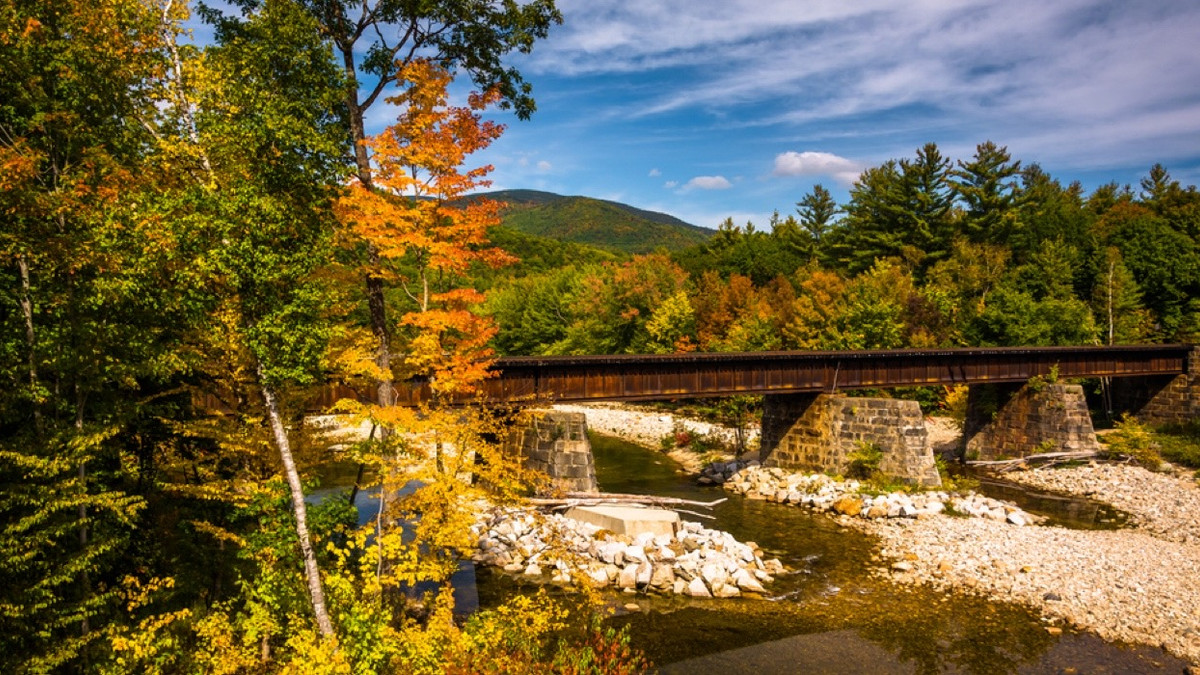 10 Things To Know About New England's Scenic Train, The Amtrak Downeaster