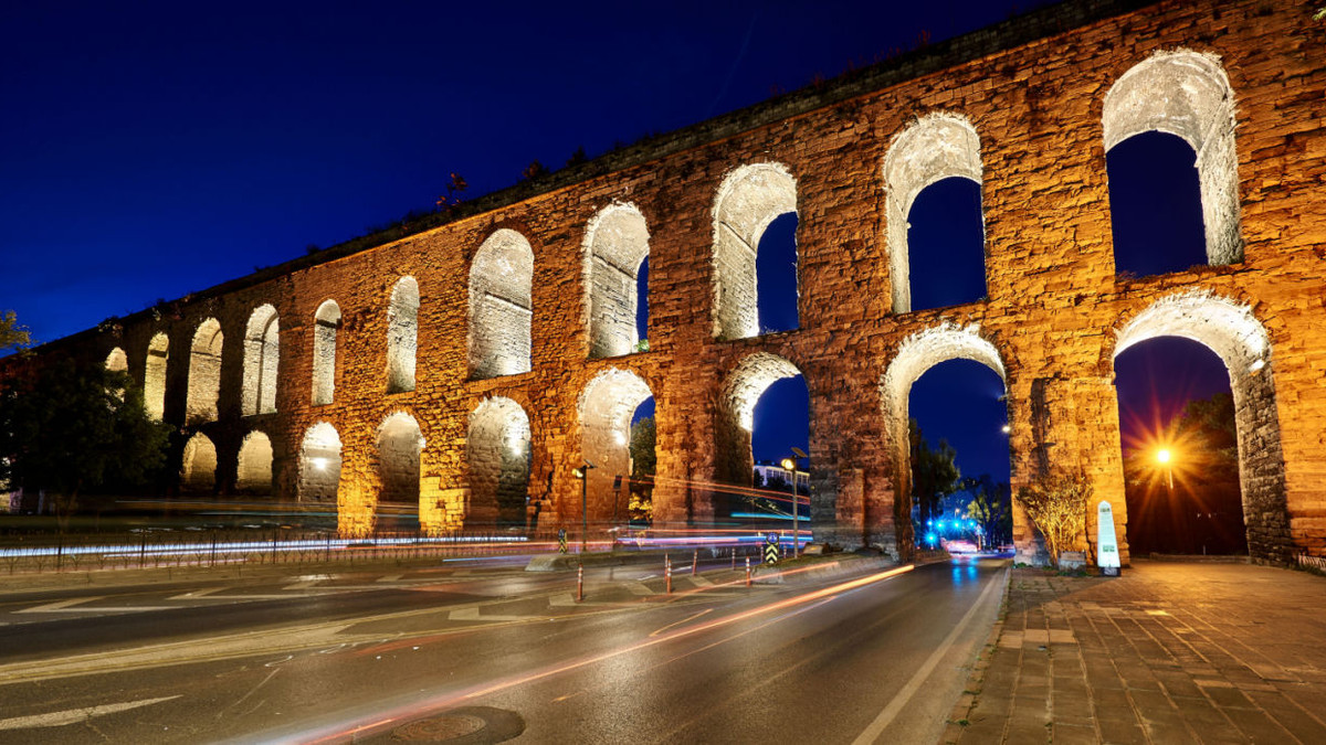 Roman Aqueducts: Ancient Water System Still Visible Today, image size:1200x675