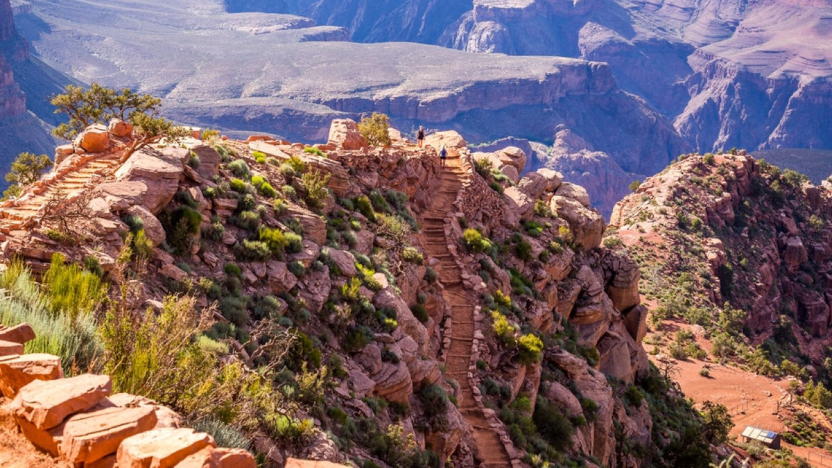 7 Steepest Hikes With The Most Elevation Gain In America