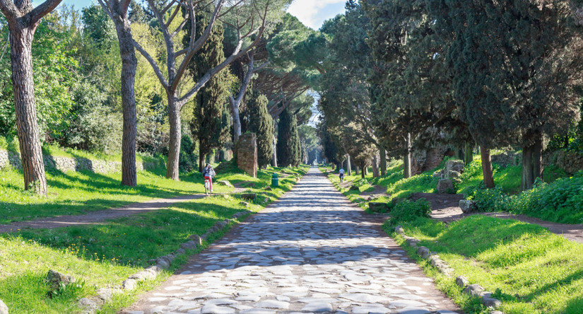 What To Know Of Rome's 372 Great Roads (& Where To See Them)