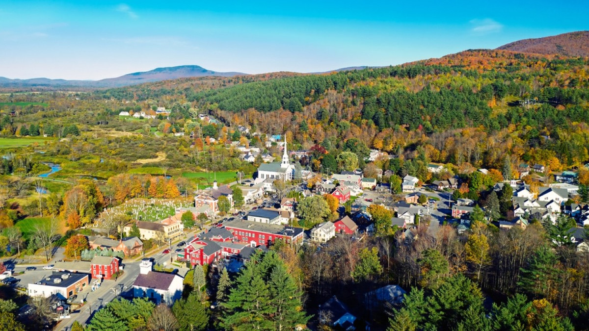 10 Most Romantic Vermont Hotels To Celebrate Valentine's Day