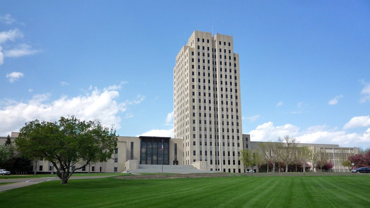 10 Things To Do In Bismarck: Complete Guide To Following Lewis ...