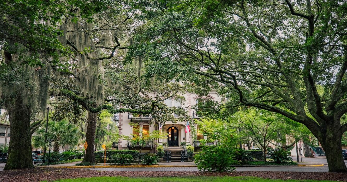 16 Charming Towns In America For Your Bucket List