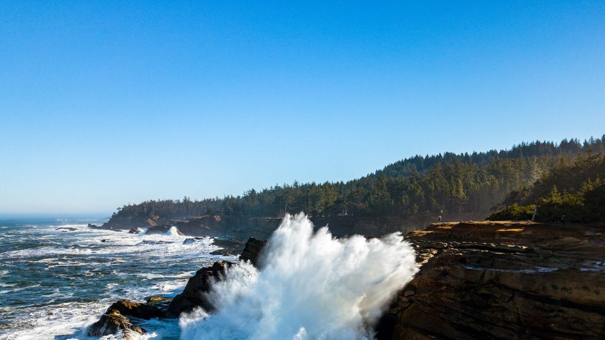 14 Things To Do In Coos Bay: Complete Guide To Art & Community ...