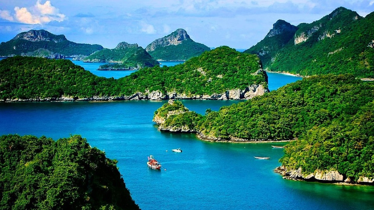 10 Dreamiest Southeast Asia Resorts For A Luxurious Vacation