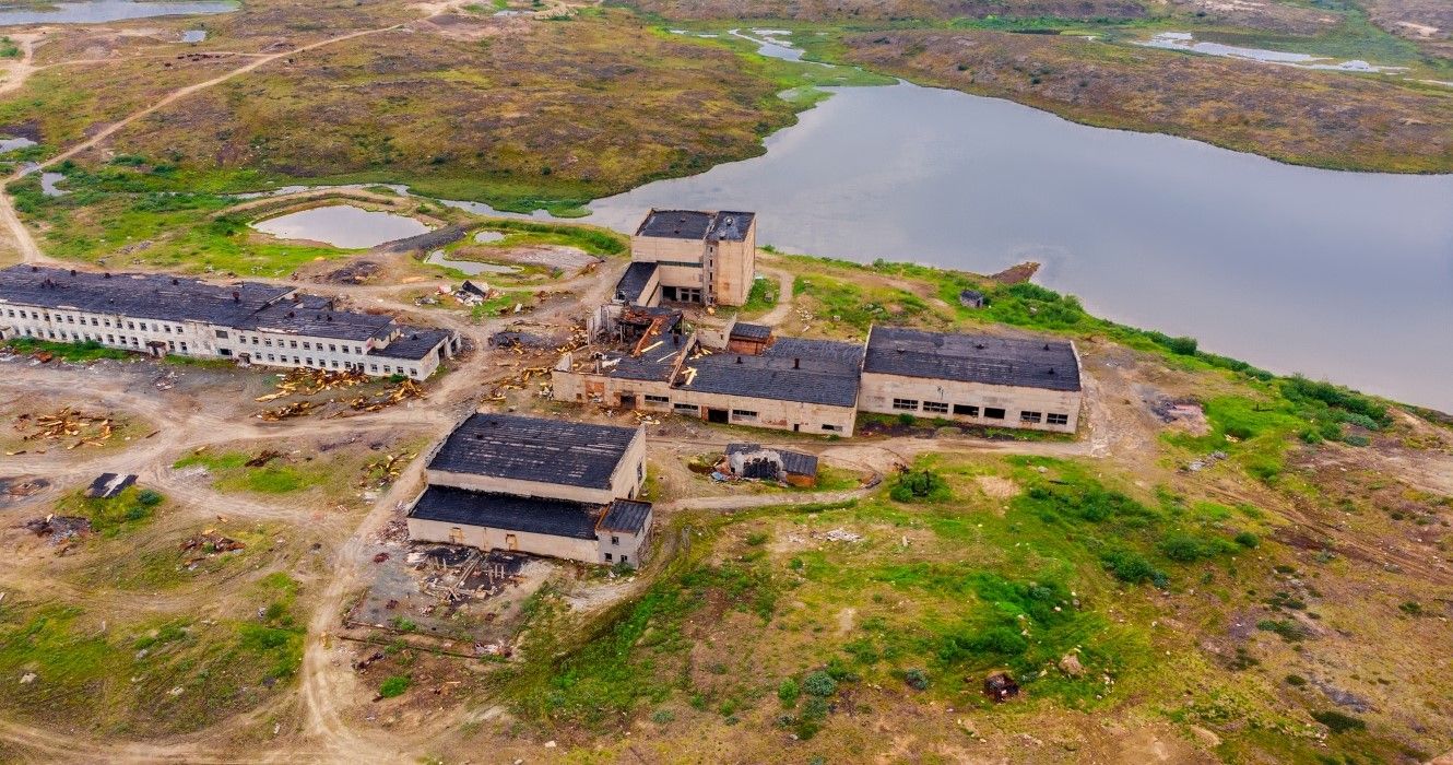 REPRODUCED FROM BEST AVAILABLE COPY, image size:1330x700