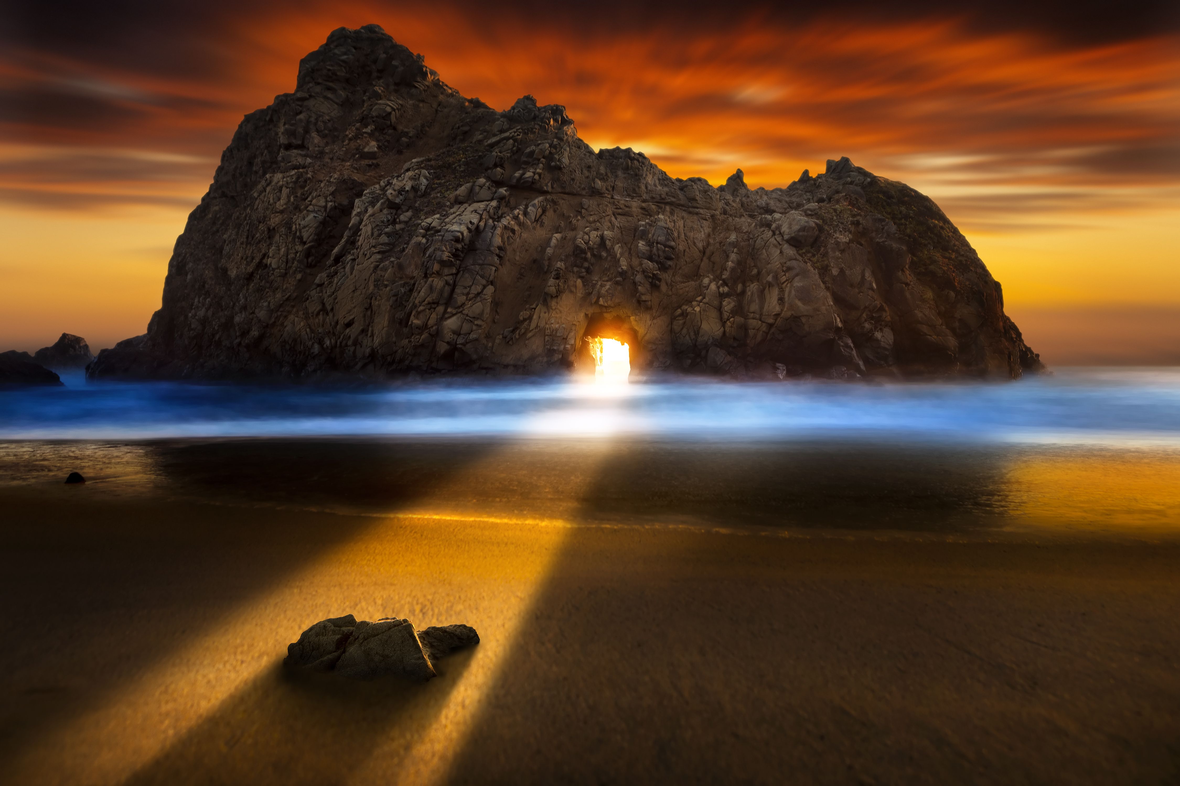 7 Stunning Rocky Beaches To See In California This Summer