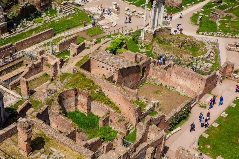 Next Time You're In Rome, Visit The Ancient Temple Of Vesta Where ...