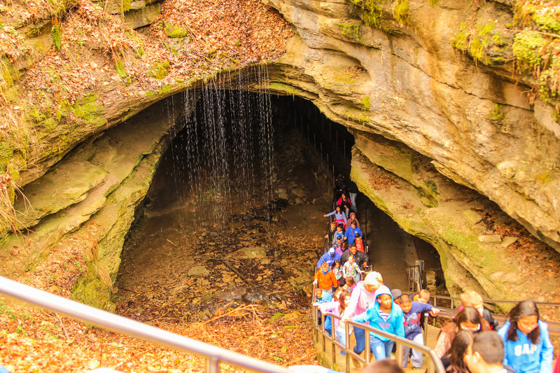 10 Of The Riskiest Caves You Can Explore In The U.S.