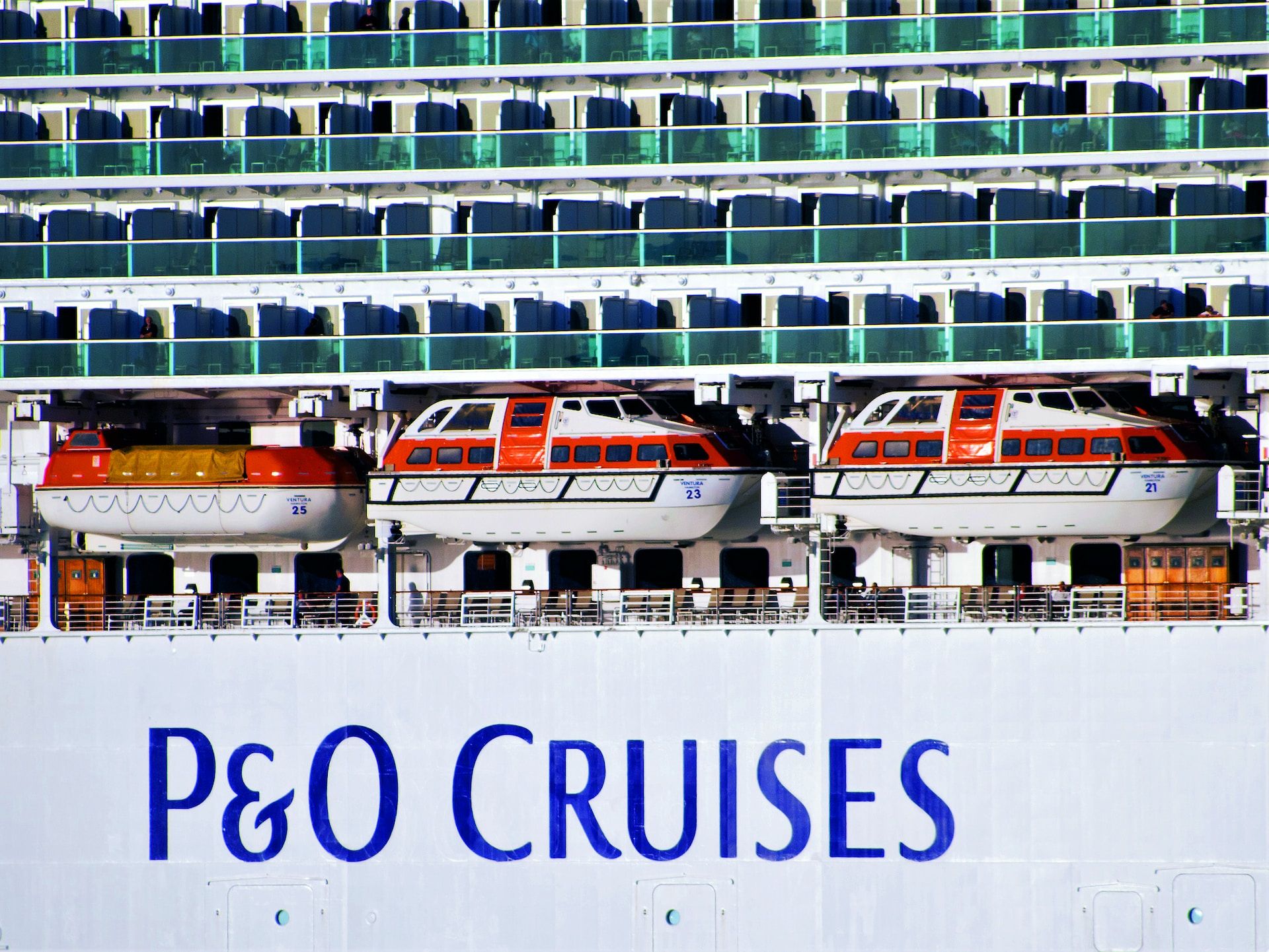 P&O Cruise Ship