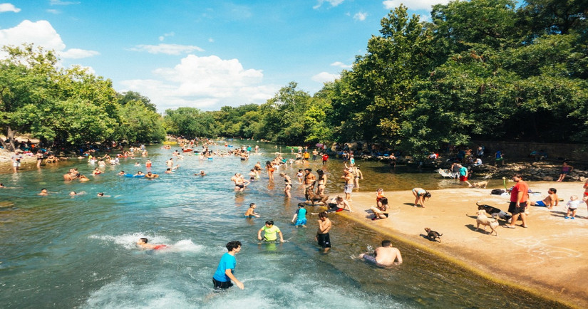 10 Swimming Holes That You Can Dive Into Right In Austin, Texas
