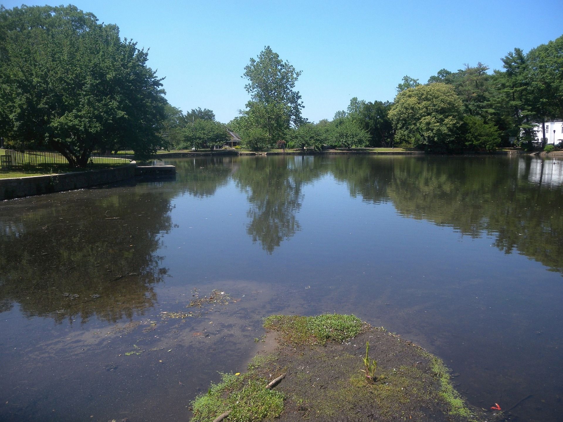 8 Most Affordable Small Towns To Visit On Long Island