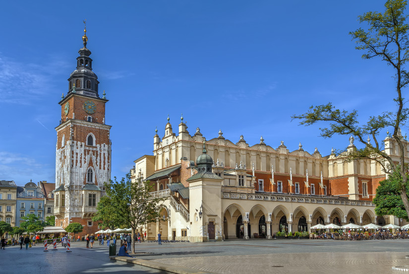Exploring Rynek Glowny: The Biggest Market Square In Medieval Europe