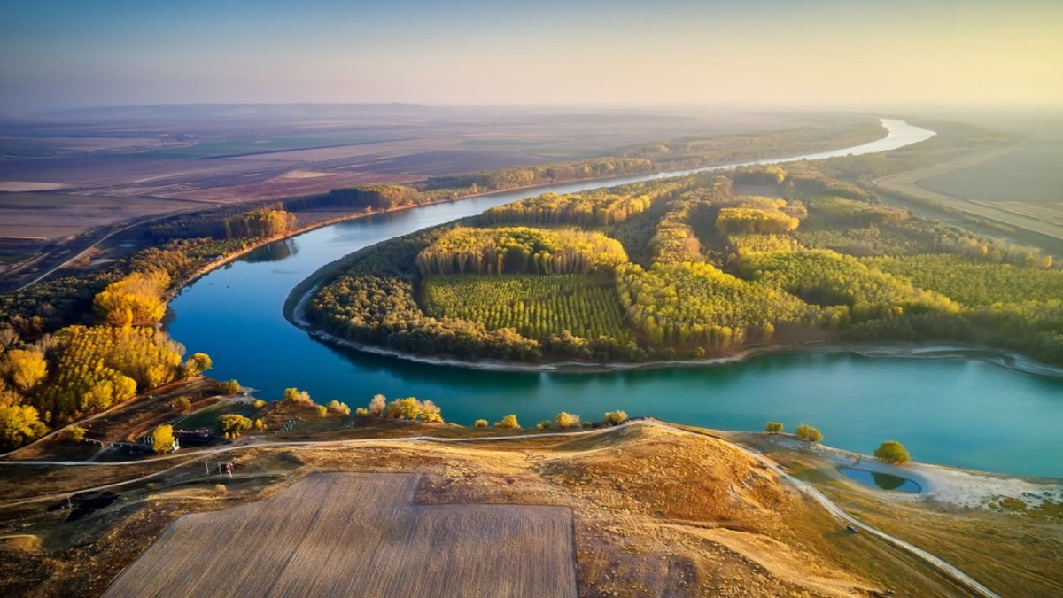 Take A Break From Ocean Views & Visit The 10 Most Scenic Rivers In Europe