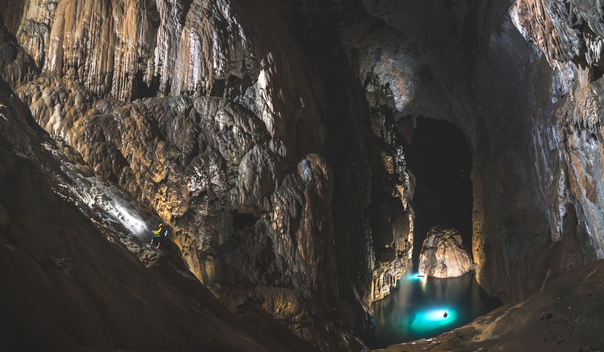 This Is The Largest, Most Unexplored Cave In The World (& Why It Hasn't Been)