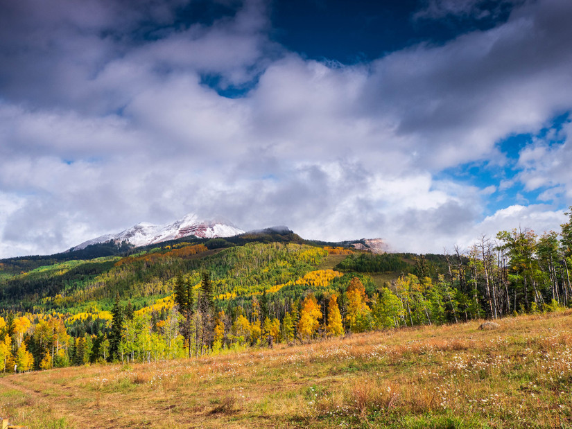 10 Small Towns To Live In With Beautiful Hiking Trails