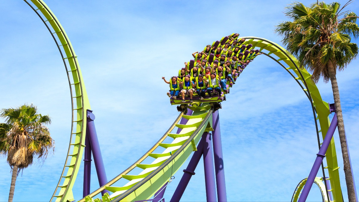 These Are The 10 Biggest Six Flags Parks, Ranked By Visitor Impressions