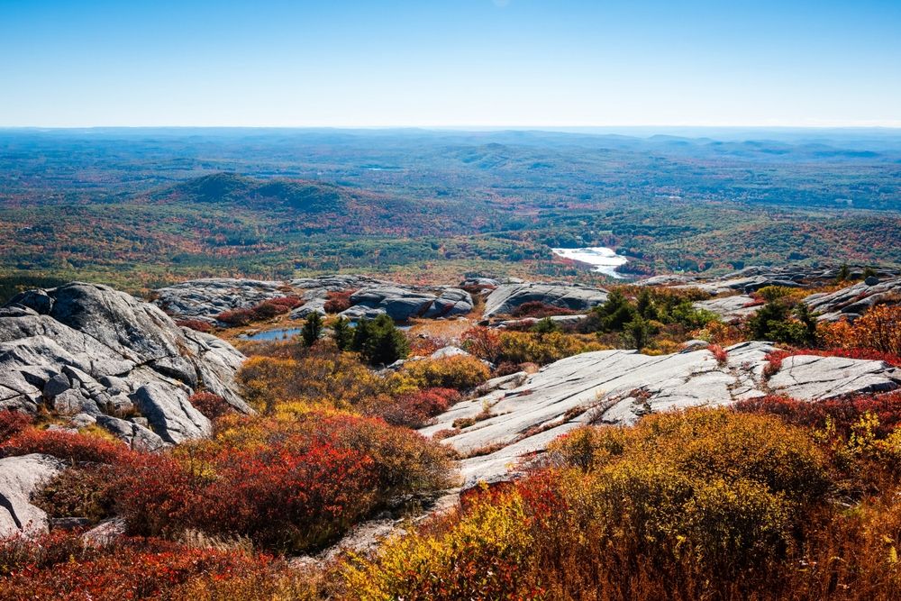 7 Best Fall Foliage Hikes In New Hampshire In 2024