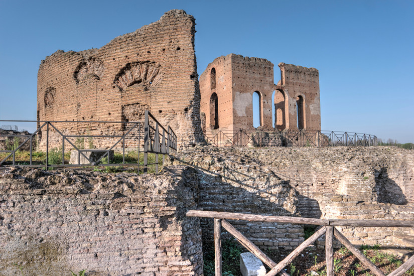 Walk Along The Appian Way & Discover The Lavish Roman Villa Of The ...