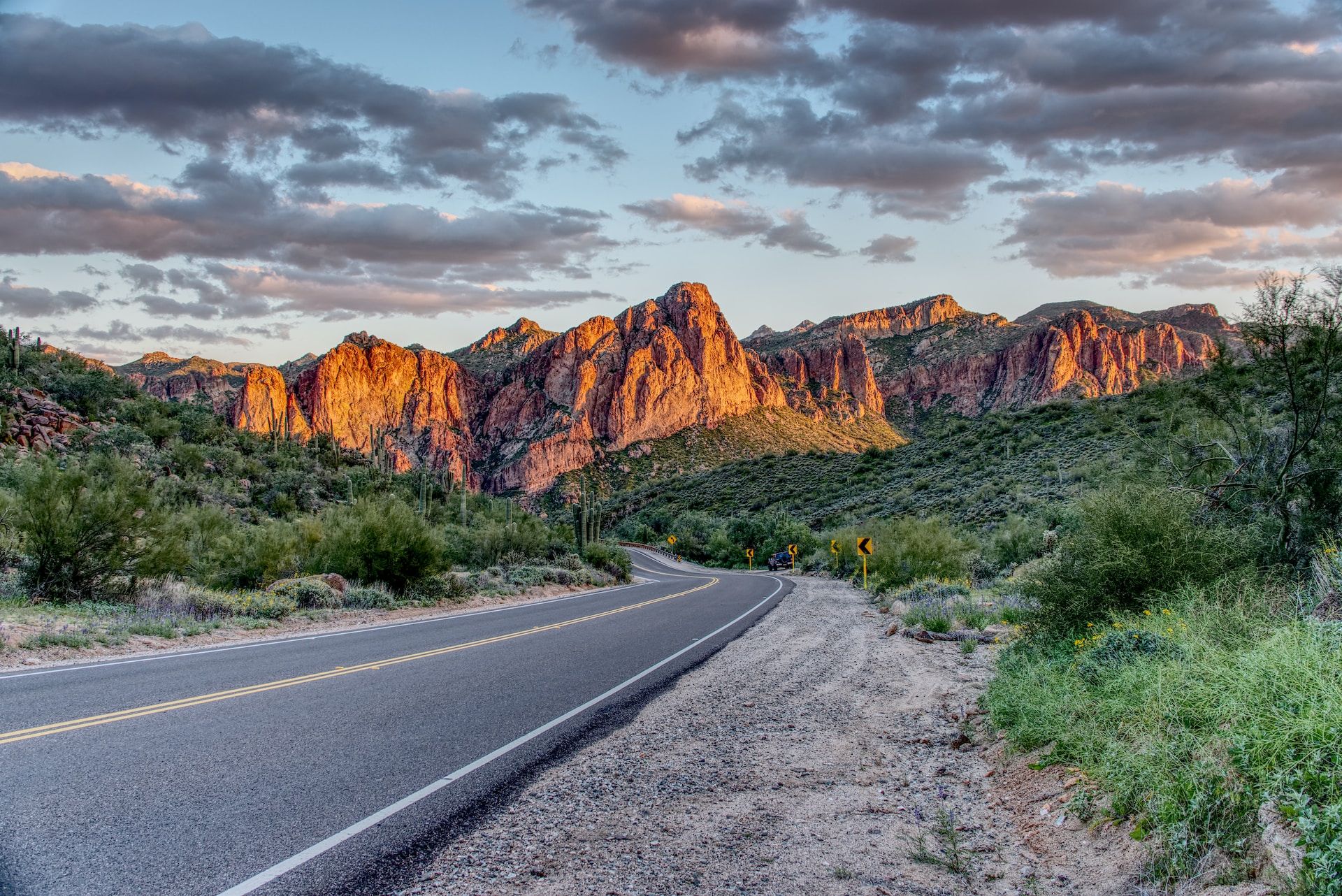 Arizona's Hidden Urban Gems: Cities Offering Phoenix Vibes, But Better