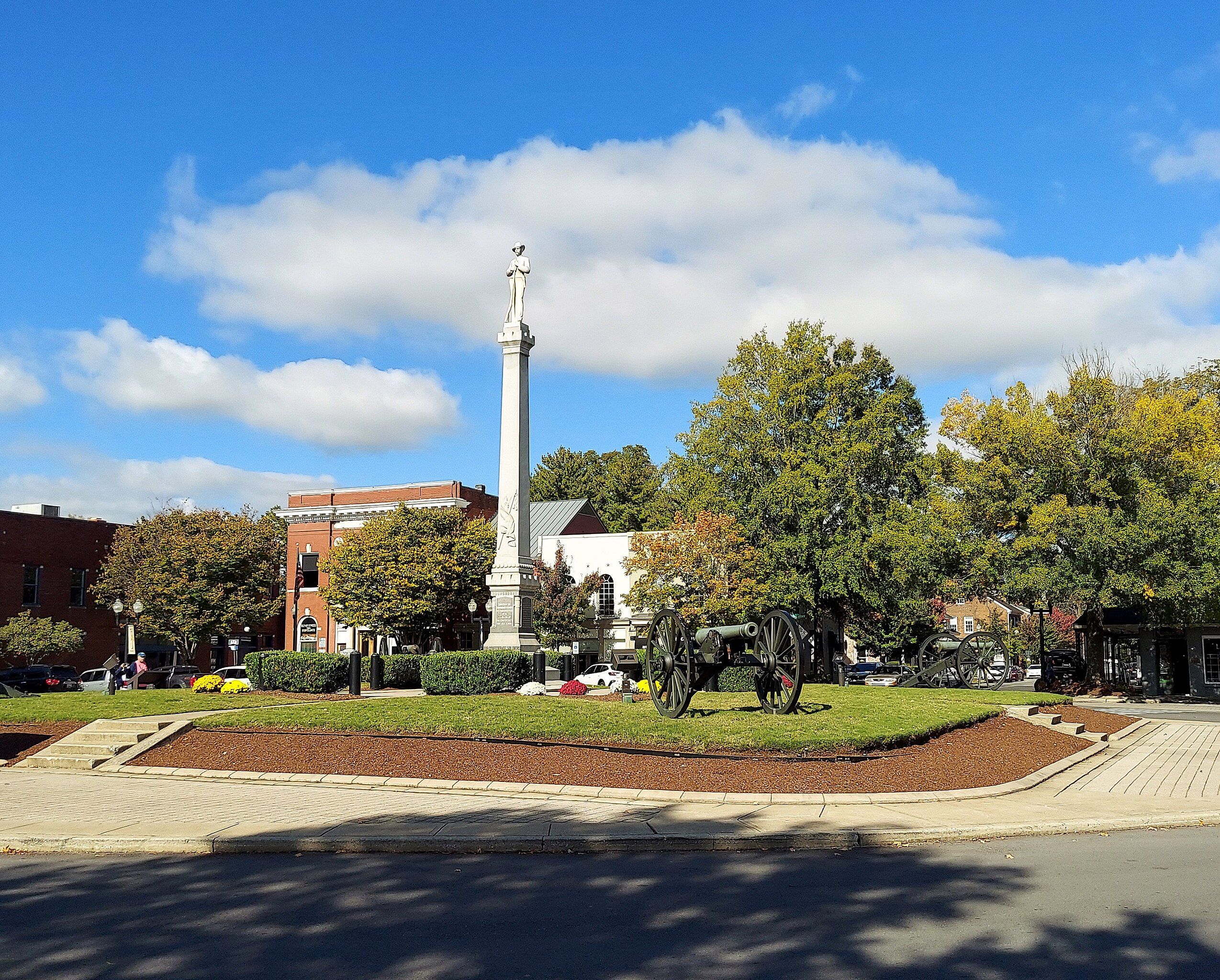 7 Most Charming River Towns In Tennessee