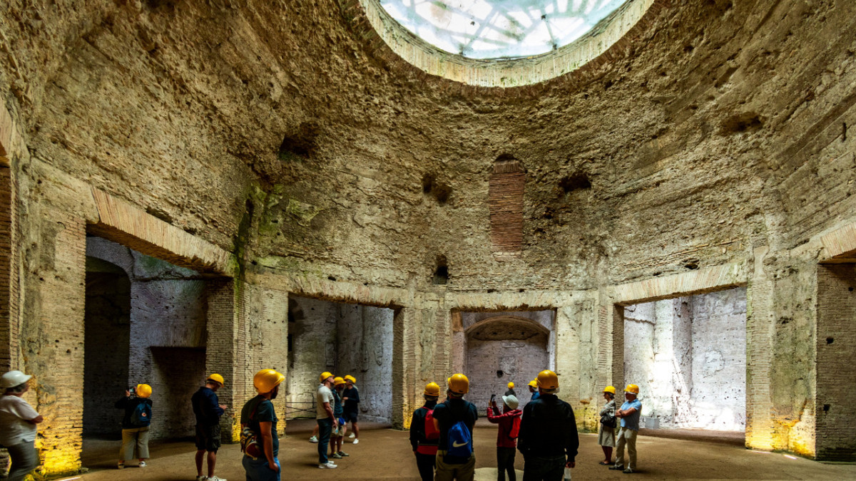 See The Secrets Of The Roman Octagonal Room Of Domus Aurea: Nero's ...