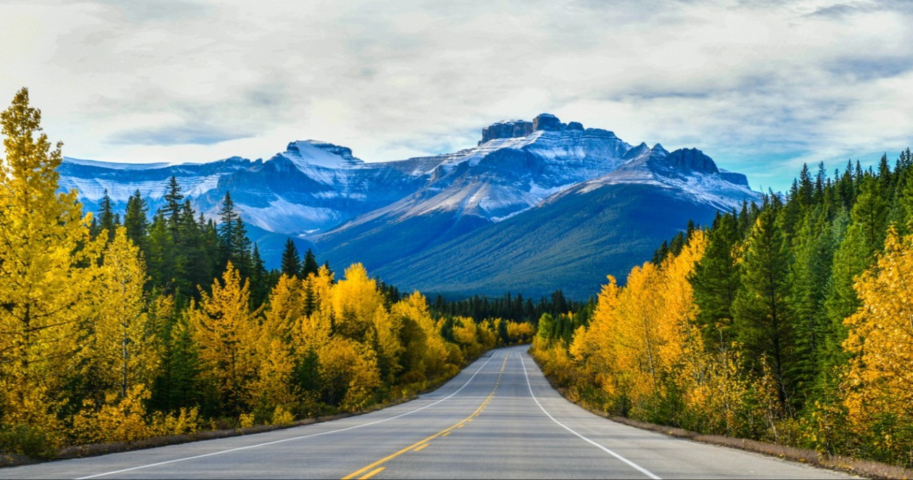 Here's Why Fall Is The Best Time To Visit Banff National Park
