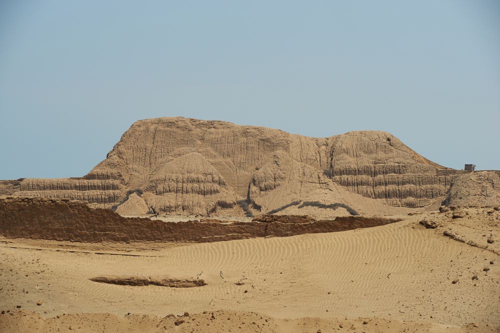 Temple of the Sun Perú: Discover The Largest Mud-Brick Pyramid Of