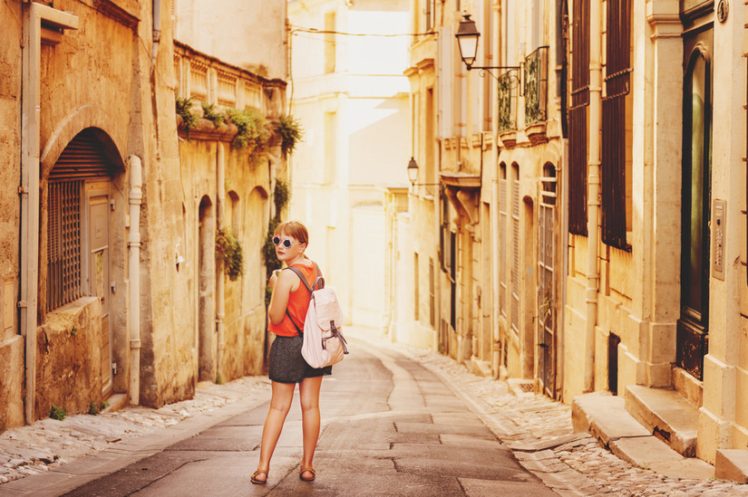 10 Ways To Travel France On A Backpacker's Budget