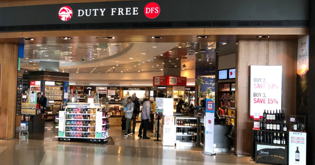 duty free cigarettes lax airport 10 Things That Are Actually Worth Buying At LAX Airport