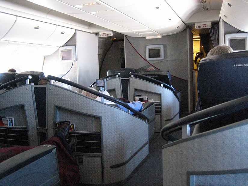 12 Reasons Flying First Class With Kids Is The Way To Go (12 Reasons It ...