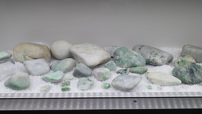 How To Spend A Day On Japan's Jade Coast (And Where To Find Jade Stones)