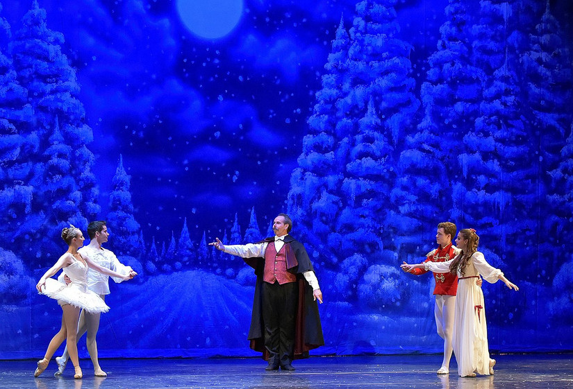 10 Underrated Things To Do In New York City For The Holidays (Besides ...