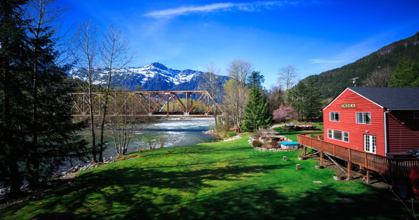 Leavenworth & 9 More Of Washington's Prettiest Winter Towns