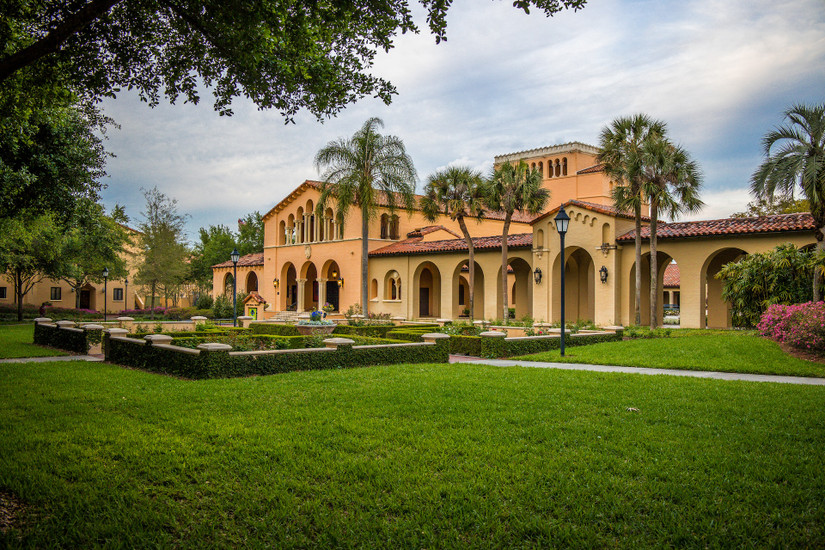 These Are The 10 Most Beautiful College Campuses In Florida