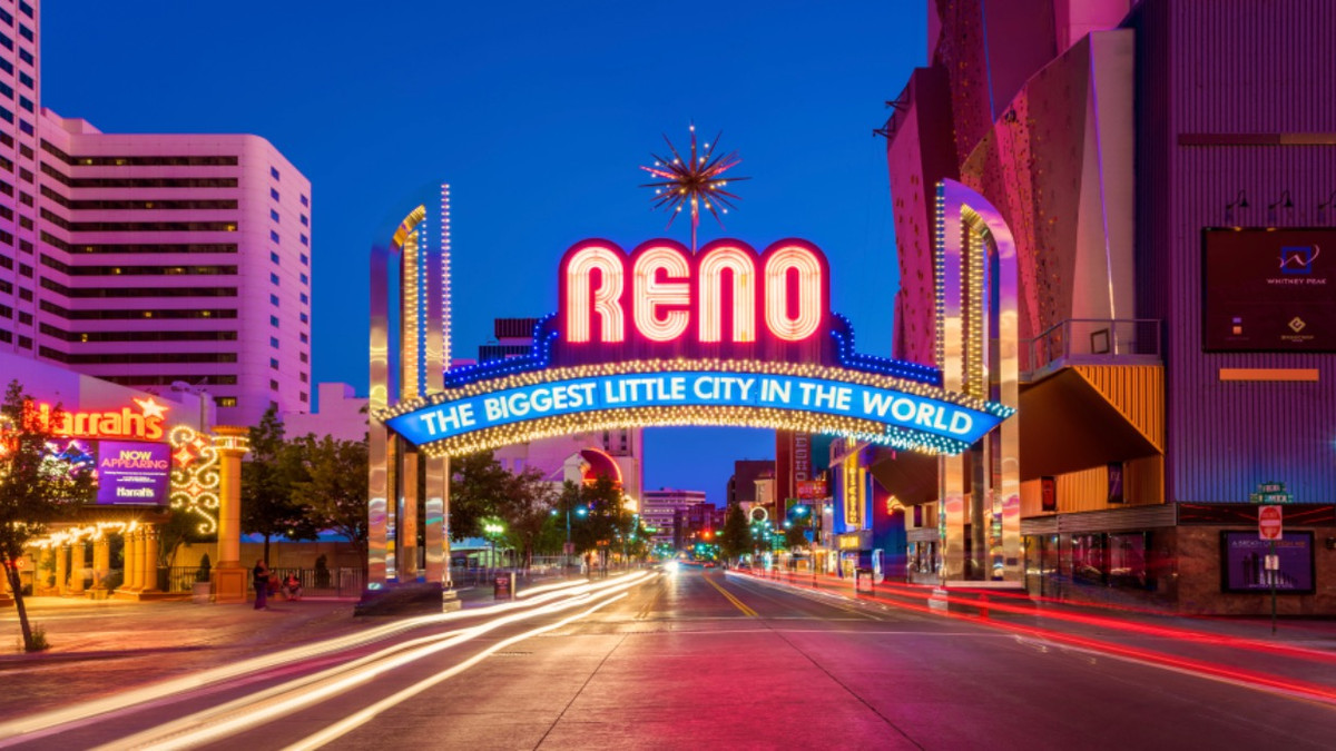 Biggest Little City: 10 Experiences For Casino Lovers In Reno