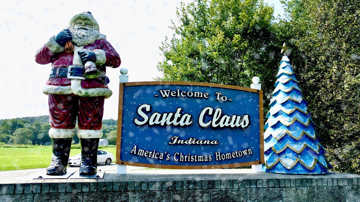 Santa Claus, Indiana Celebrates Christmas All Year (But ... - TheTravel