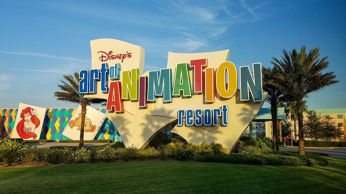 Disney World Fake Hotel Trap Catches Employee Red-Handed Targeting Guests