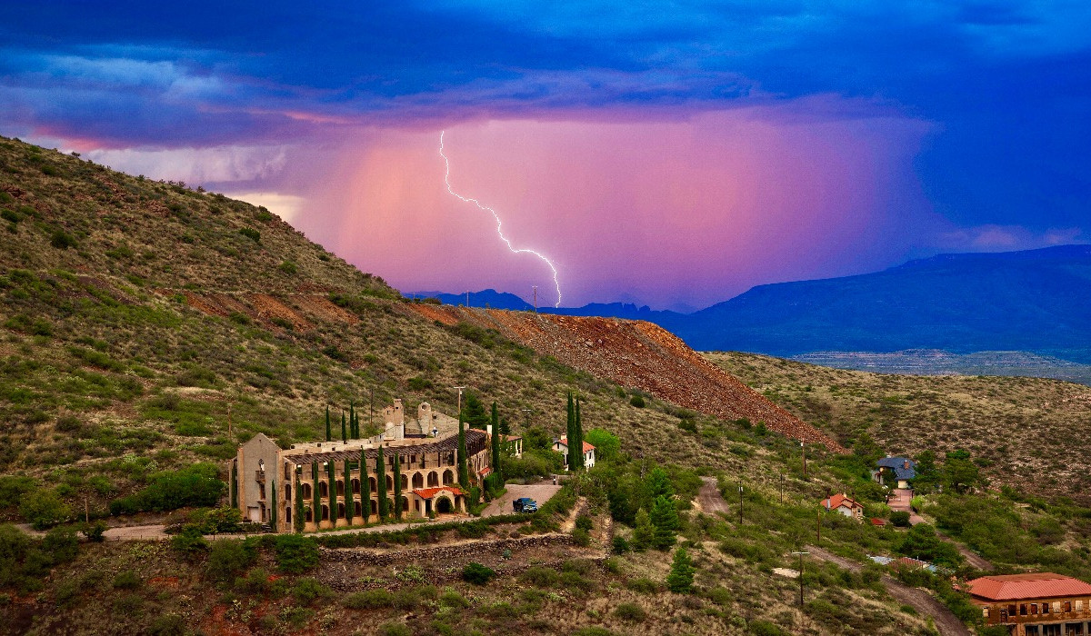 img_6349.jpeg?w=1200&h=900&fit