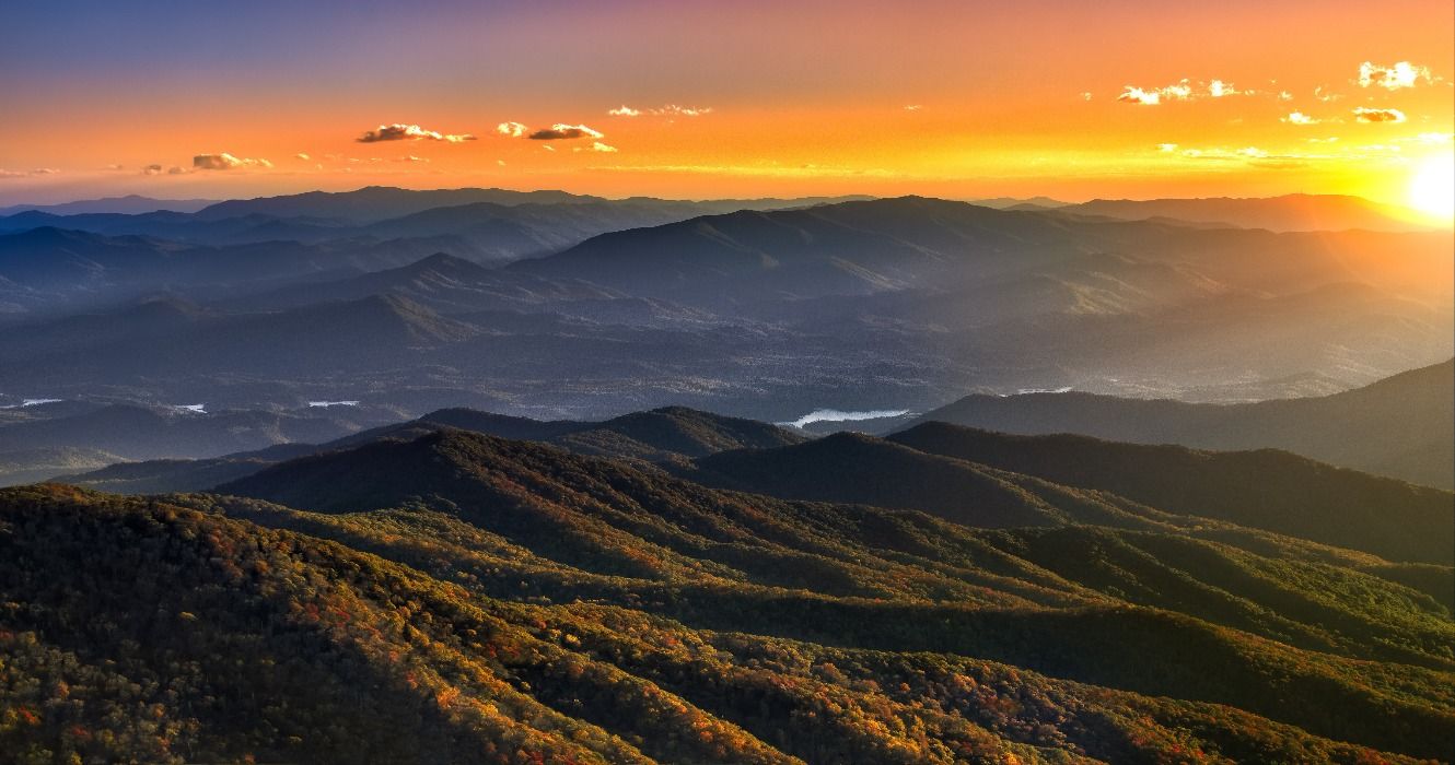 Great Smoky Mountain Hikes: 7 Trails That Lead To Scenic Overlooks